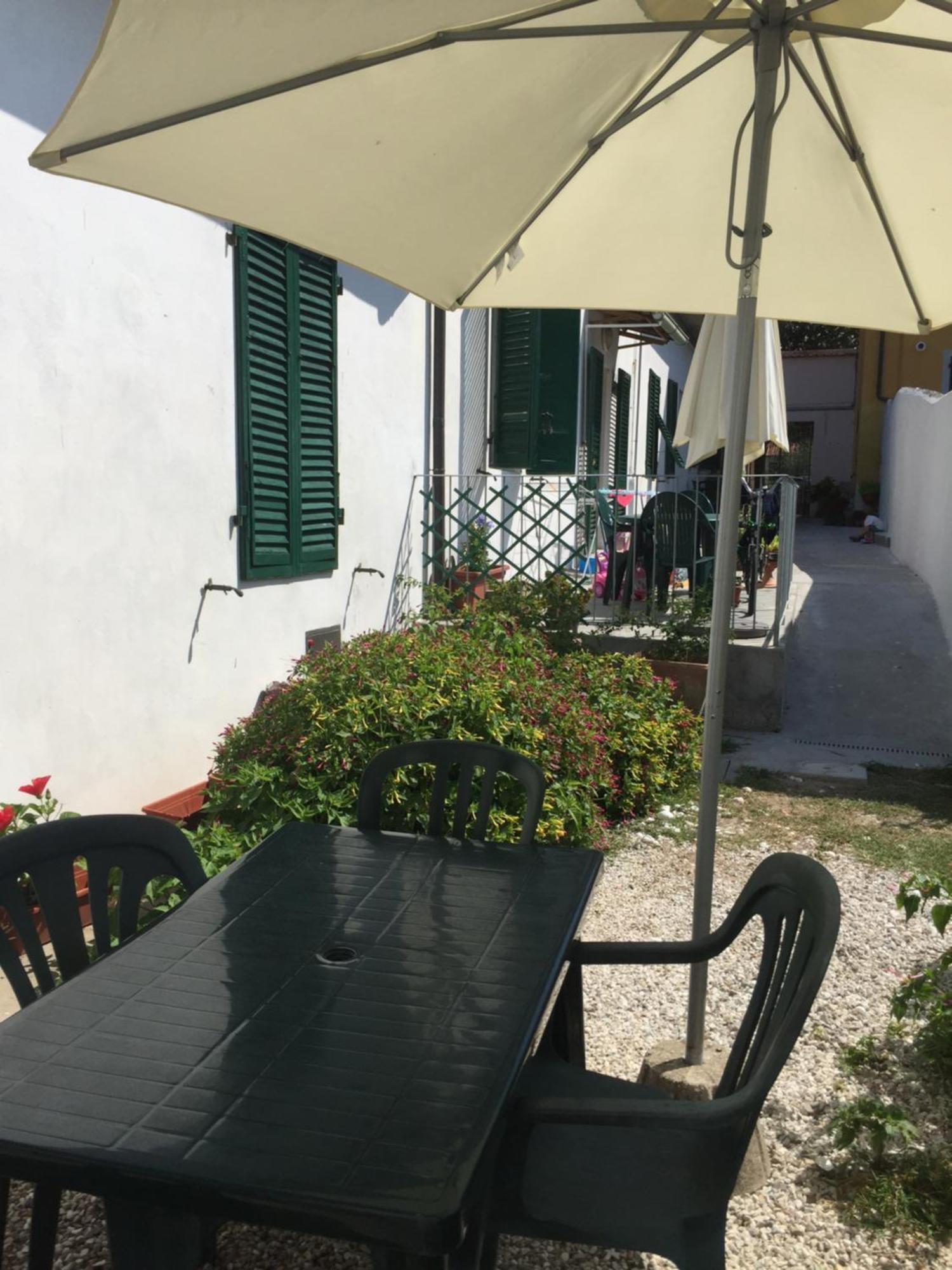 Appartamenti Gloria Marina Di Pisa Bagian luar foto
