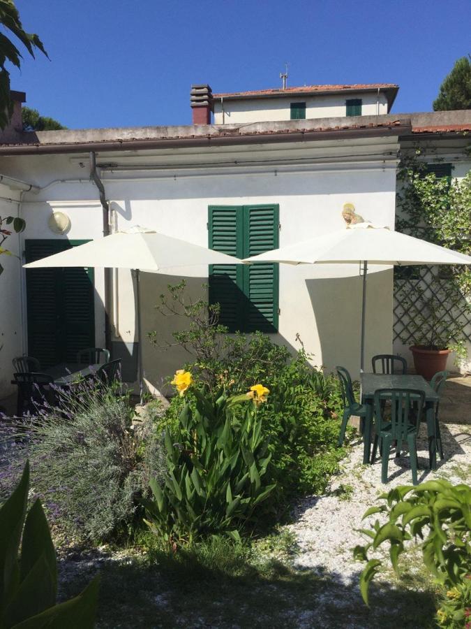 Appartamenti Gloria Marina Di Pisa Bagian luar foto